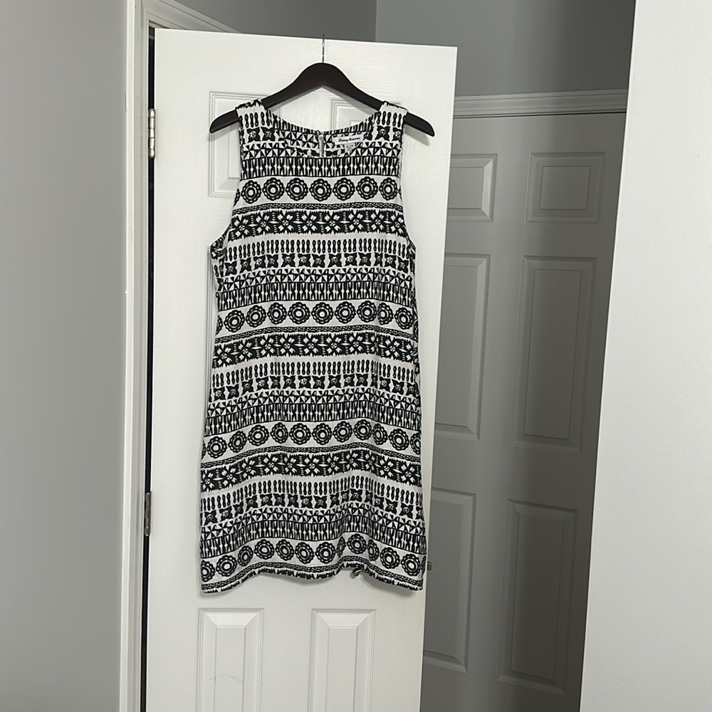Tommy Bahama Linen Dress - Picture 4 of 8